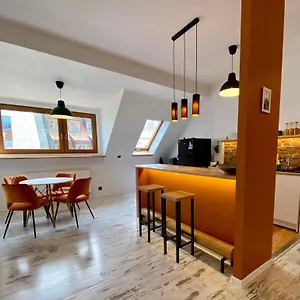 Apartment 93 M2 Kino Na Dachu Rynek Self Check-in, Breslau